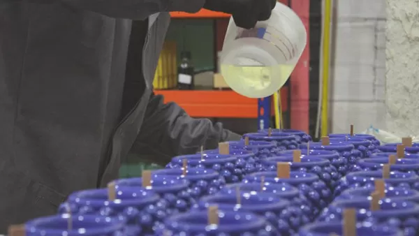 Liquid Silicone Rubber vs Solid Silicone Rubber: Key Differences Explained