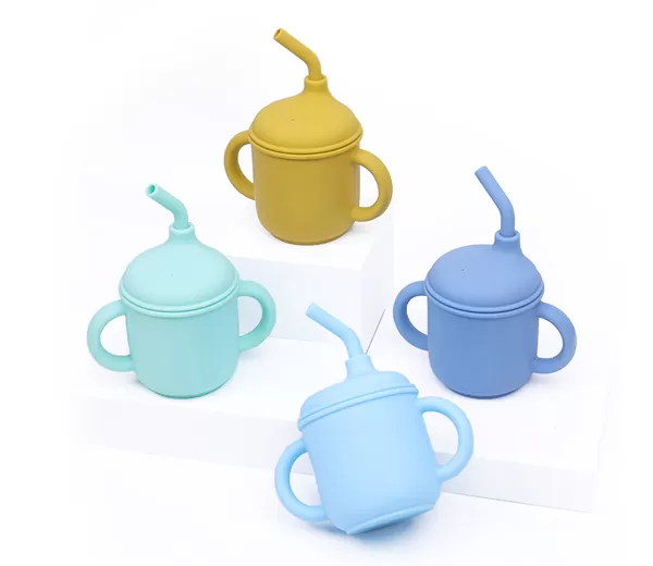 BX0066 Silicone Straw Cup With Lid And Handle