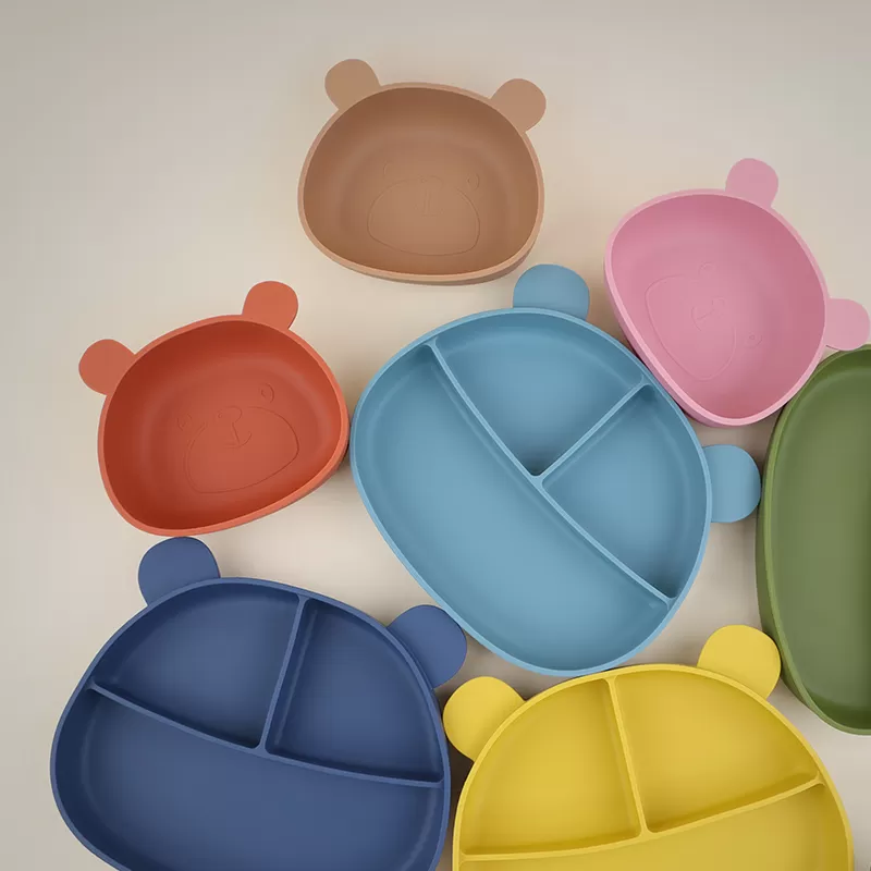 BX0048 Silicone Bear Shape Plate With Lid