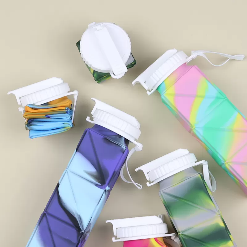 collapsible silicone water bottle