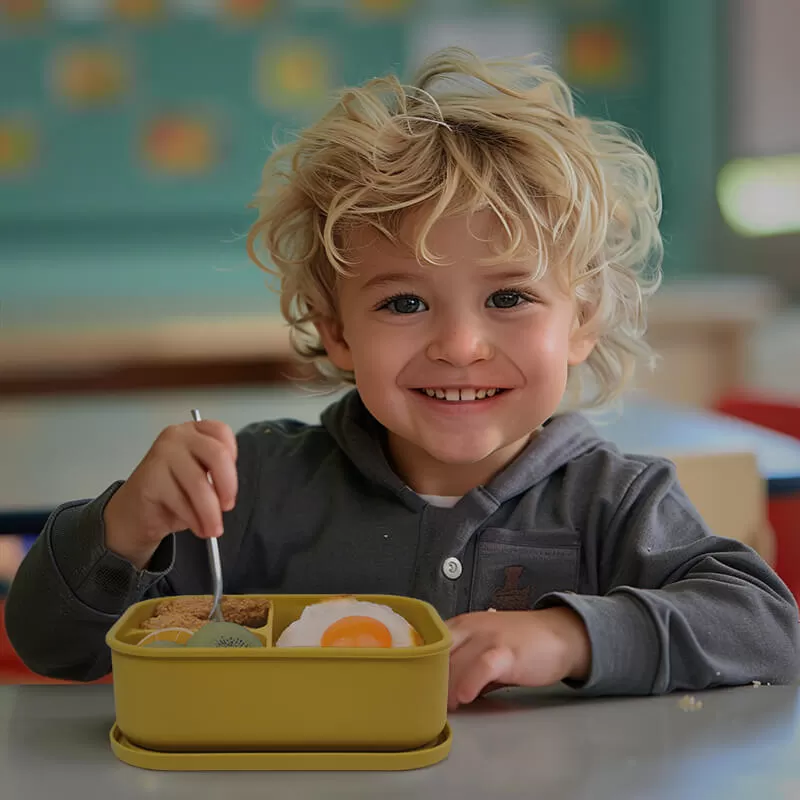 lunch box kids set for school