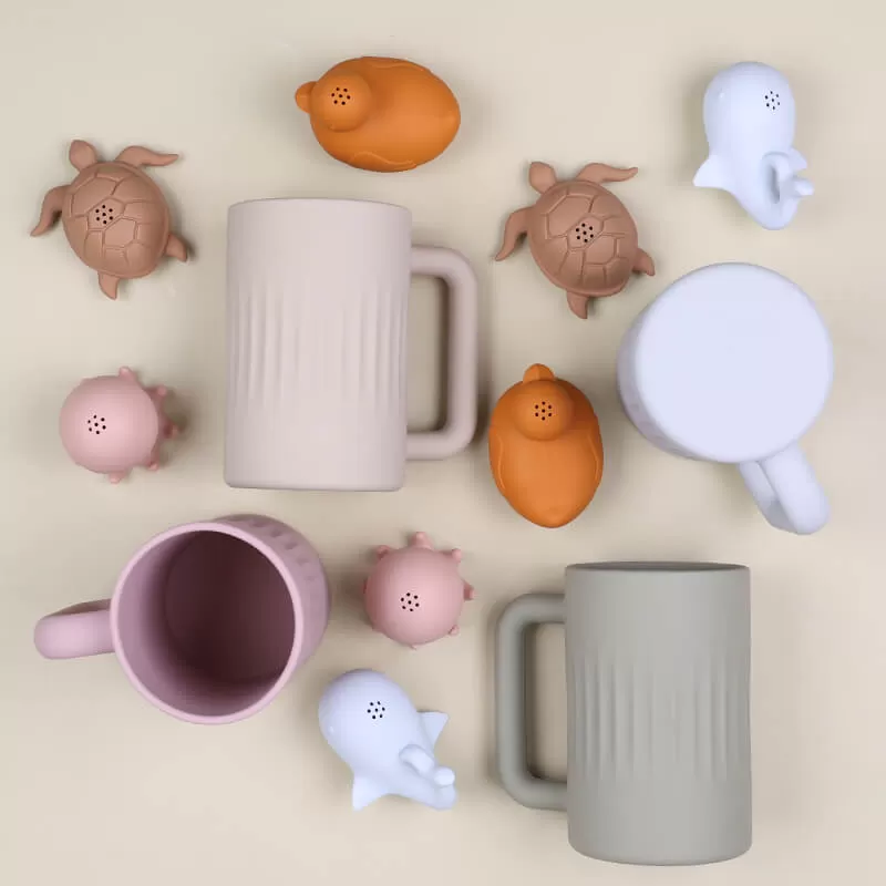 silicone bath cup and bath toys