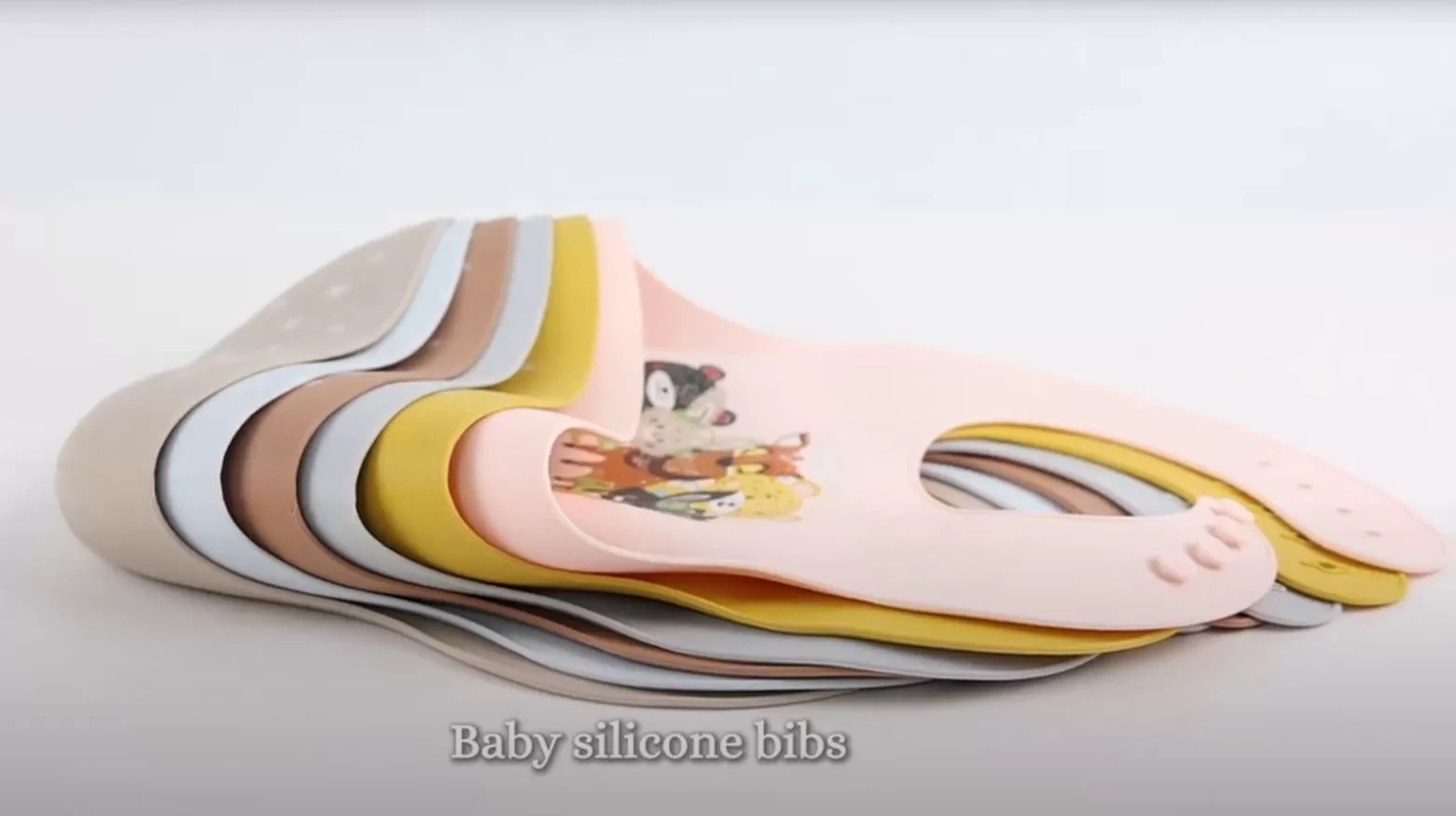 Video of ﻿BX0005 Silicone Printed Bibs