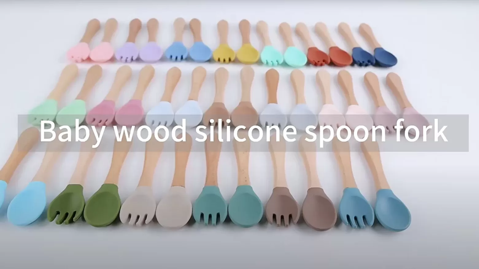Video of ﻿BX0039 BX0040 Silicone Spoon & Fork Set With Wooden Handle