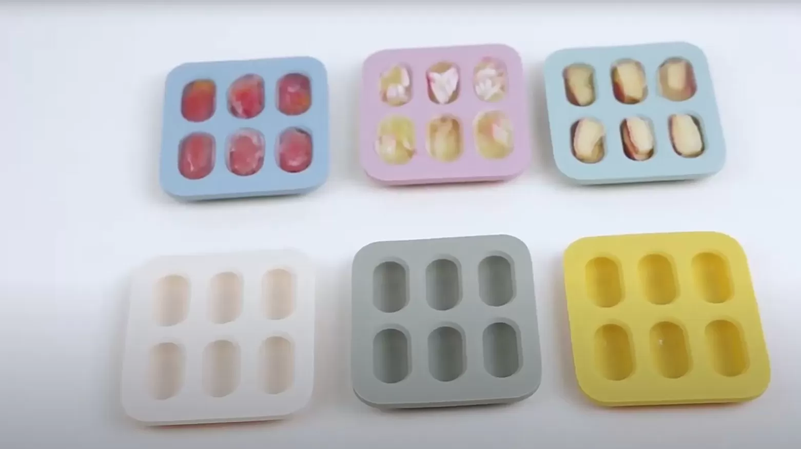 Video of ﻿BX0077 Silicone Sausage Ice Cube Tray