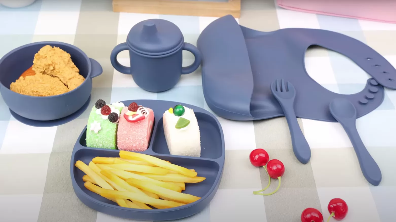 Video of ﻿FS0002 Baby Feeding Set
