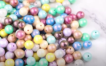 BS0002 Silicone Shiny Beads