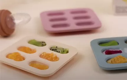 BX0055+BX0077 Silicone Sausage Ice Cube Tray + Silicone Fruit Feeder Set
